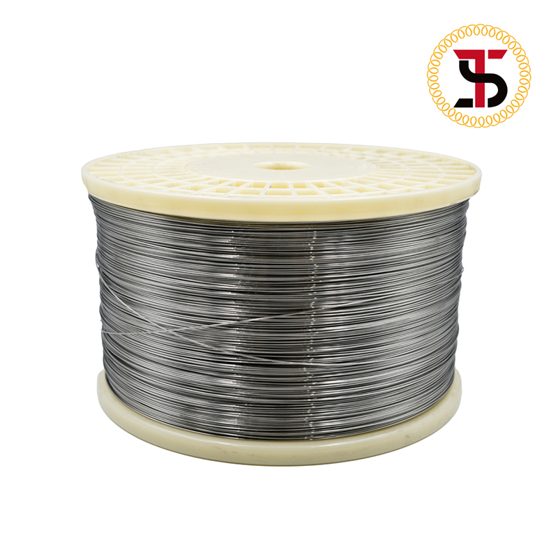 What is the principle behind fe-cr-al wire as a radiating element in far-infrared devices?